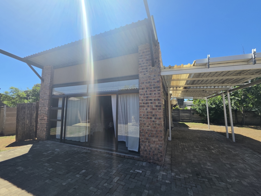 4 Bedroom Property for Sale in Wilgehof Free State